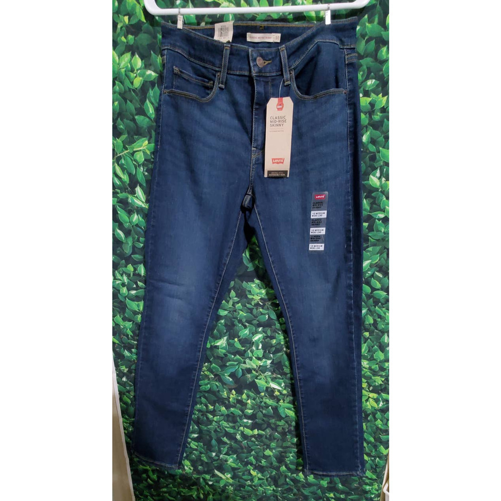 NWT Levi's Women's 720 High Rise Super Skinny Jeans -10YYG
